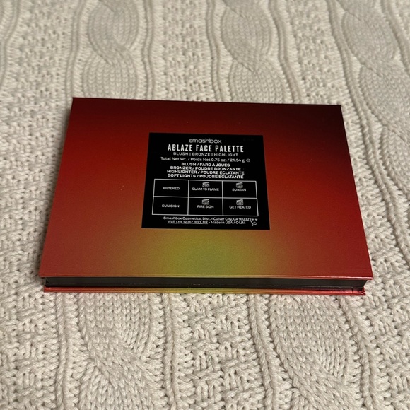 Smashbox Ablaze Face Palette. BNIB. 2 blushes, 2 highlights, 2 bronzers. - Picture 2 of 5